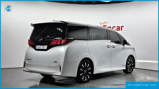 TOYOTA ALPHARD 2.5 HEV EXECUTIVE AWD