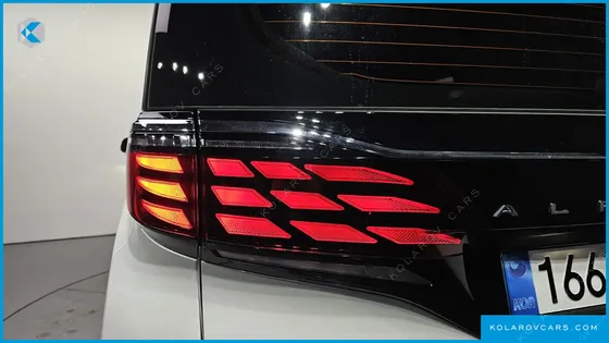 TOYOTA ALPHARD 2.5 HEV EXECUTIVE AWD