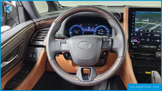 TOYOTA ALPHARD 2.5 HEV EXECUTIVE AWD