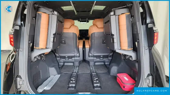 TOYOTA ALPHARD 2.5 HEV EXECUTIVE AWD