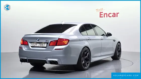 BMW M5 M5 SEDAN