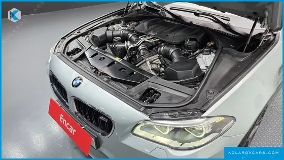 BMW M5 M5 SEDAN