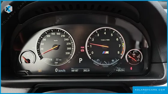 BMW M5 M5 SEDAN