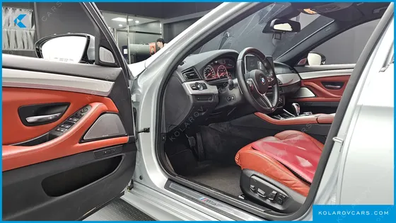 BMW M5 M5 SEDAN