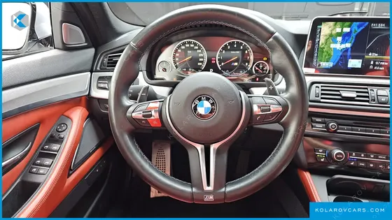 BMW M5 M5 SEDAN