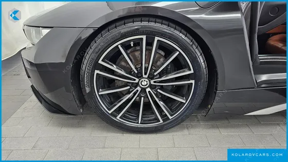 BMW I8 ROADSTER