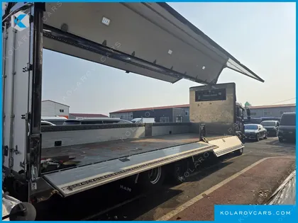 MAN TRUCK CARGO TRUCK 4X2