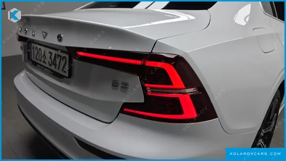 VOLVO S60 B5 INSCRIPTION