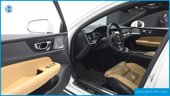VOLVO S60 B5 INSCRIPTION