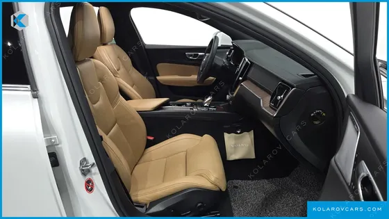 VOLVO S60 B5 INSCRIPTION