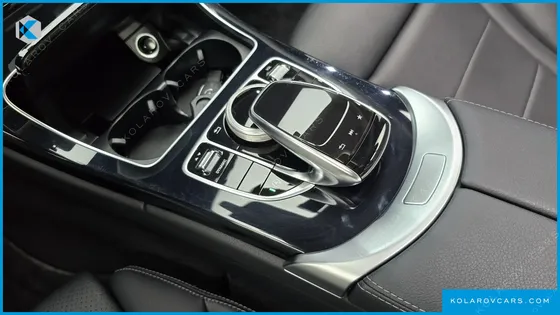 MERCEDES C-CLASS C200 AVANTGARDE