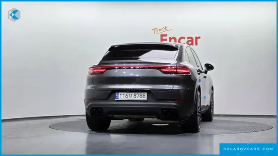 PORSCHE CAYENNE 3.0 COUPE