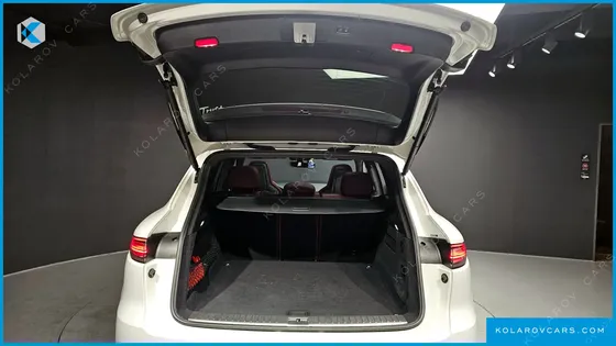 PORSCHE CAYENNE 3.0