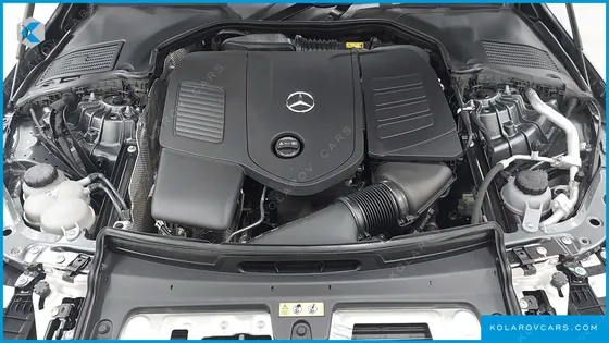 MERCEDES C-CLASS C300 4MATIC AVANTGARDE