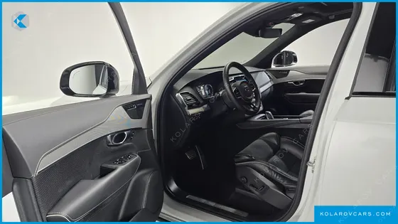 VOLVO XC90 T8 R-DESIGN HYBRID