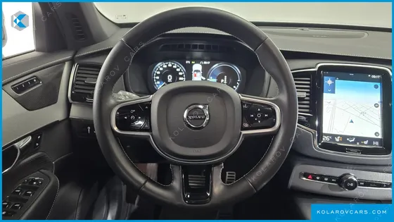 VOLVO XC90 T8 R-DESIGN HYBRID