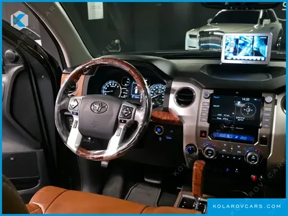 TOYOTA TUNDRA 5.7