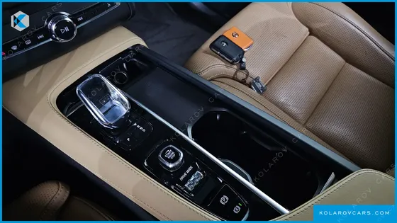 VOLVO XC90 B6 INSCRIPTION