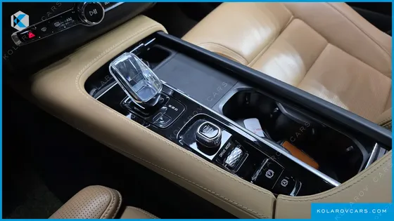 VOLVO XC90 B6 INSCRIPTION
