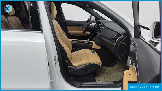 VOLVO XC90 B6 INSCRIPTION