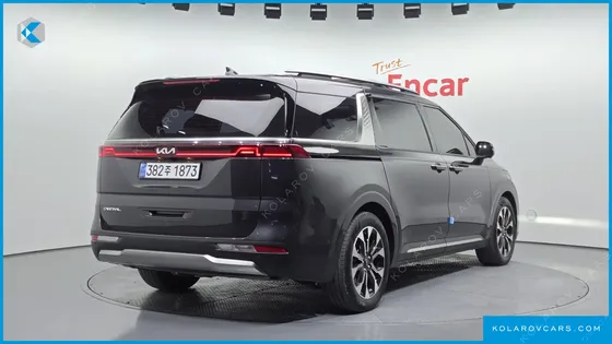 KIA CARNIVAL 9-SEATER SIGNATURE