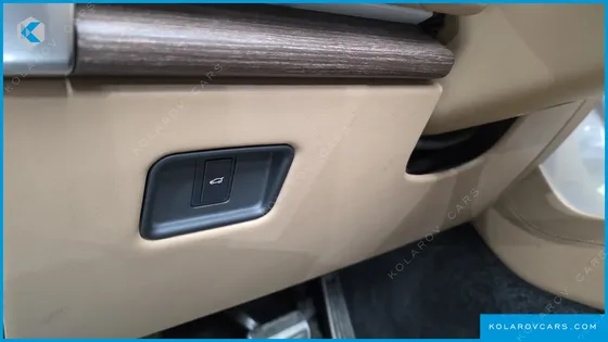 LAND ROVER RANGE ROVER P530 AUTOBIOGRAPHY