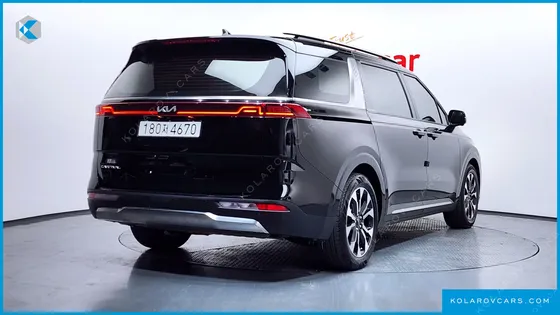 KIA CARNIVAL 9-SEATER SIGNATURE