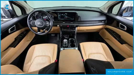 KIA CARNIVAL 9-SEATER NOBLESSE
