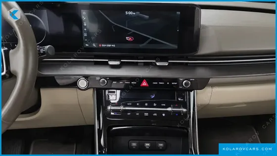 KIA CARNIVAL 9-SEATER SIGNATURE