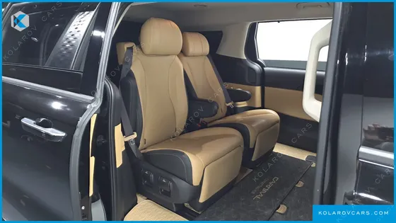 KIA CARNIVAL 7-SEATER NOBLESSE