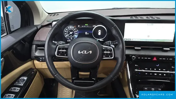 KIA CARNIVAL 7-SEATER NOBLESSE