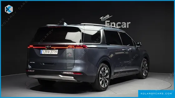 KIA CARNIVAL 7-SEATER SIGNATURE