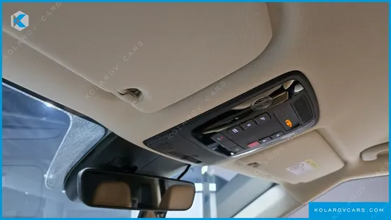 KIA CARNIVAL 7-SEATER SIGNATURE