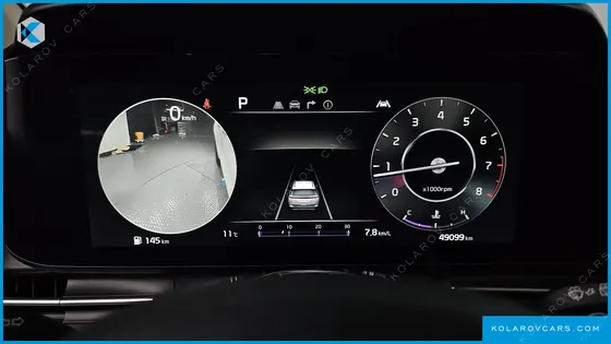 KIA CARNIVAL GASOLINE 9-SEATER SIGNATURE