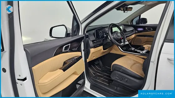 KIA CARNIVAL GASOLINE 9-SEATER SIGNATURE
