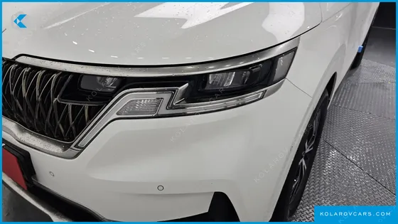 KIA CARNIVAL GASOLINE 9-SEATER SIGNATURE