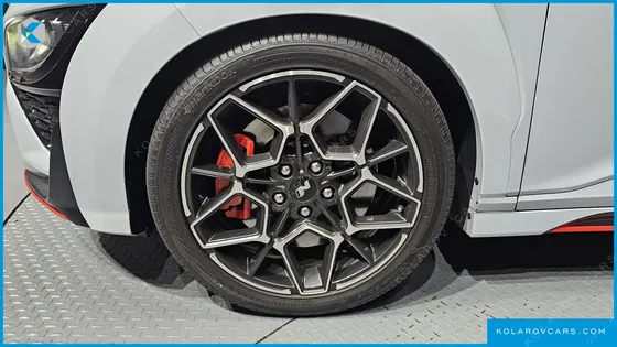 HYUNDAI KONA GASOLINE 2.0 2WD