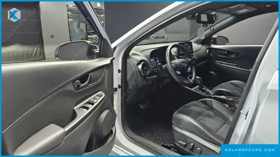 HYUNDAI KONA GASOLINE 2.0 2WD