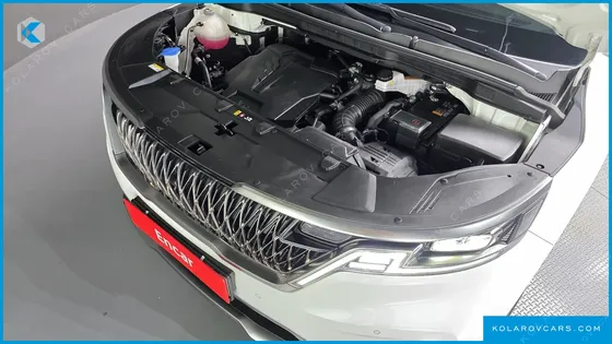 KIA CARNIVAL GASOLINE 7-SEATER SIGNATURE