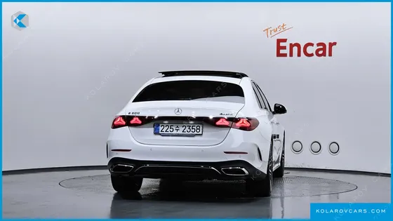 MERCEDES E-CLASS E300 4MATIC AMG LINE