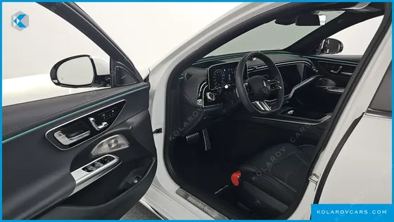 MERCEDES E-CLASS E300 4MATIC AMG LINE