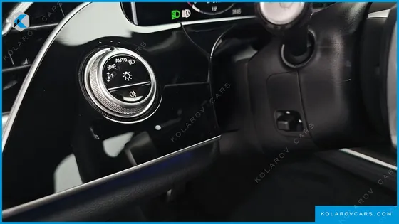 MERCEDES E-CLASS E300 4MATIC AMG LINE