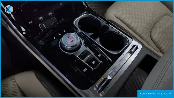 KIA CARNIVAL 7-SEATER SIGNATURE