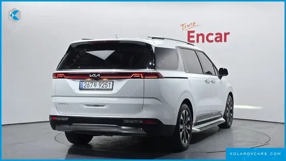 KIA CARNIVAL GASOLINE 9-SEATER NOBLESSE