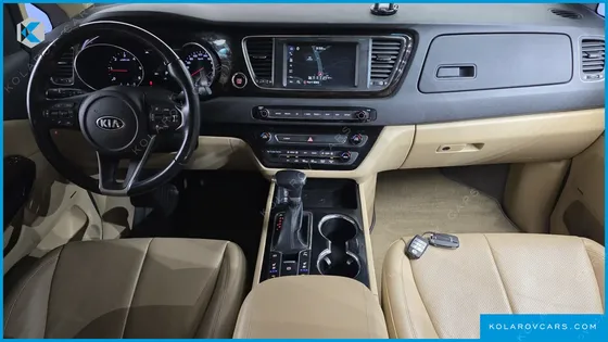 KIA CARNIVAL 9-SEATER NOBLESSE SPECIAL