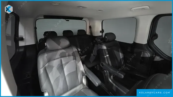 HYUNDAI STARIA TOURER 11-SEATER