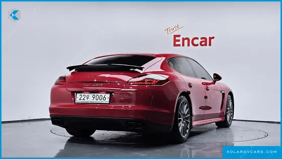 PORSCHE PANAMERA 4.8 GTS