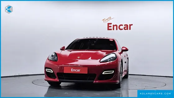 PORSCHE PANAMERA 4.8 GTS
