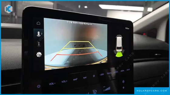 HYUNDAI STARIA CARGO 5-SEATER