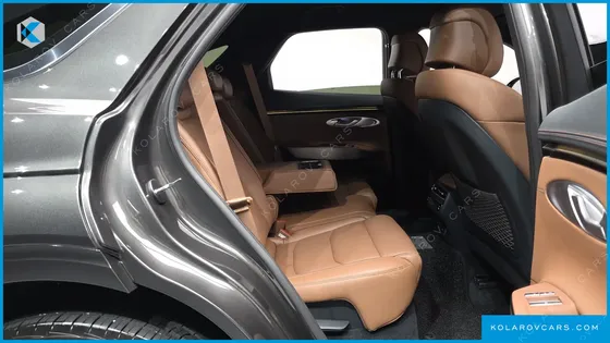 GENESIS GV70 2.5T GASOLINE 2WD